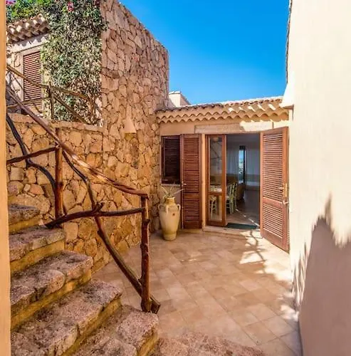 Turchese - Key To Villa Costa Paradiso